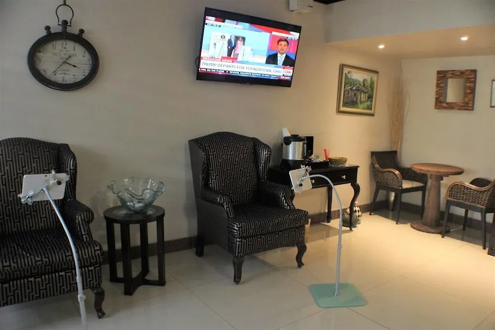 ***  Altamont Court Hotel Kingston Jamajka